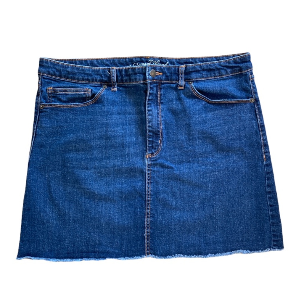 Universal Thread Women’s Plus Denim Blue Jean Skirt SZ 16